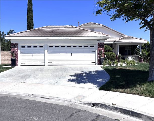 23939 Hammond Court, Valencia, CA 91354