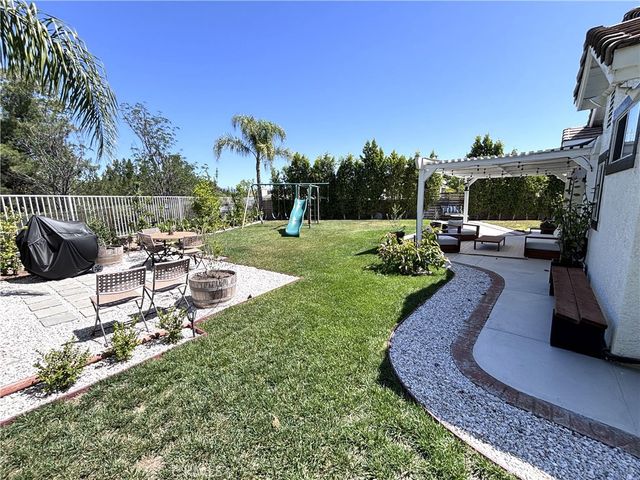 23939 Hammond Court, Valencia, CA 91354