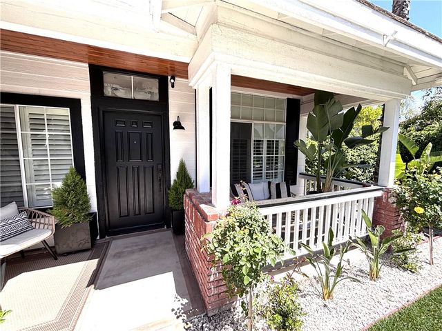 23939 Hammond Court, Valencia, CA 91354