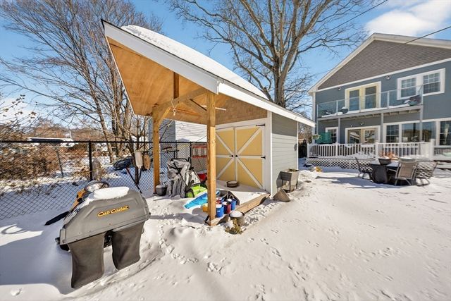 259 E Tickle Rd, Westport, MA 02790