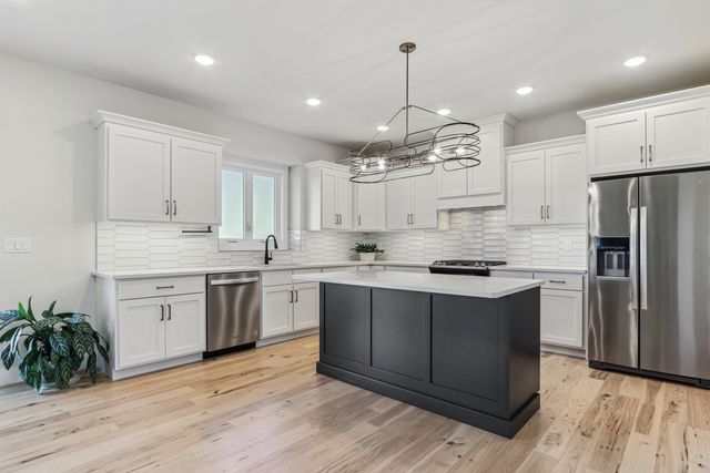 4812 Oakdale Drive, Champaign, IL 61822