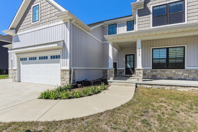 4812 Oakdale Drive, Champaign, IL 61822