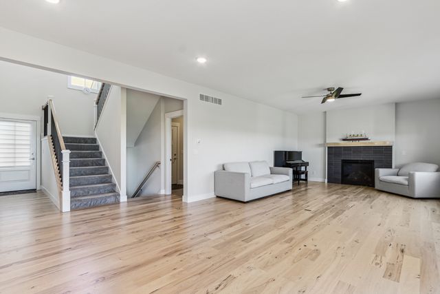 4812 Oakdale Drive, Champaign, IL 61822