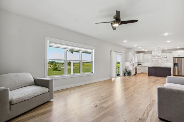 4812 Oakdale Drive, Champaign, IL 61822