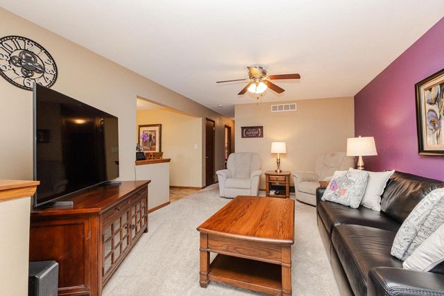 4123 95th STREET, Wauwatosa, WI 53222