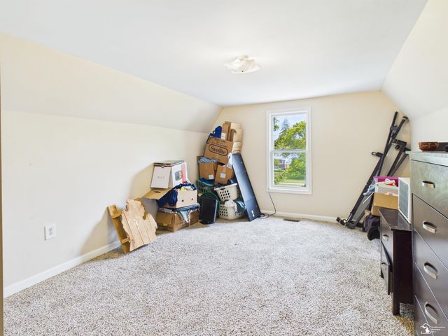 720 E 2nd Street, Monroe, MI 48161
