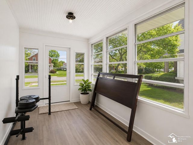720 E 2nd Street, Monroe, MI 48161