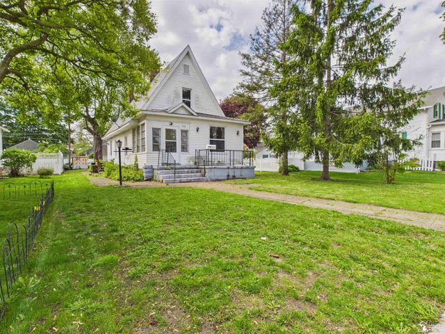 720 E 2nd Street, Monroe, MI 48161