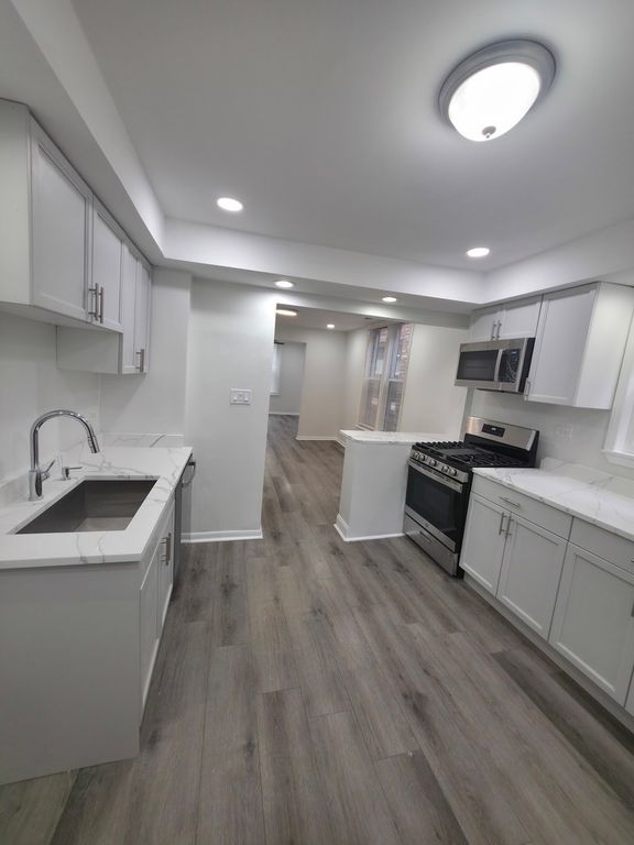 1726 N Sawyer Avenue, Chicago, IL 60647 — photo 3