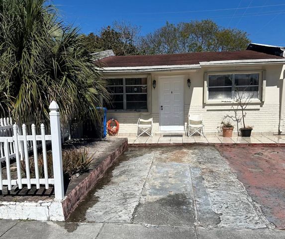 5451 SW 36th Street, West Park, FL 33023