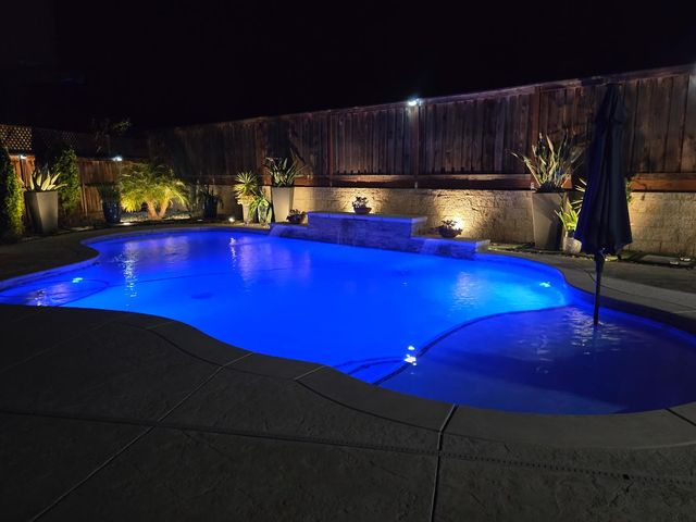 1582 Ivy Ln, Tracy, CA 95376