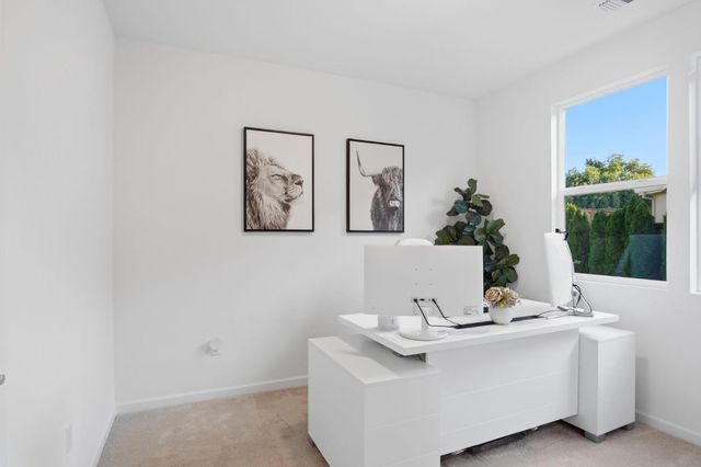 1582 Ivy Ln, Tracy, CA 95376