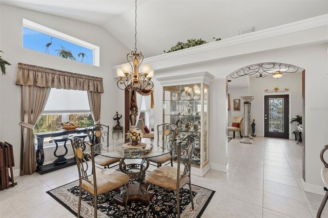 6643 3RD AVENUE N, St Petersburg, FL 33710