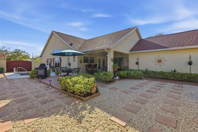 6643 3RD AVENUE N, St Petersburg, FL 33710