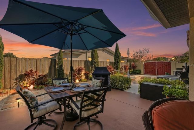 6643 3RD AVENUE N, St Petersburg, FL 33710