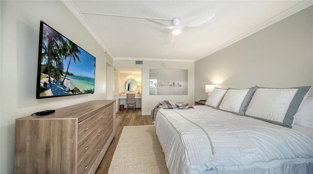 1000 LONGBOAT CLUB ROAD 403, Longboat Key, FL 34228