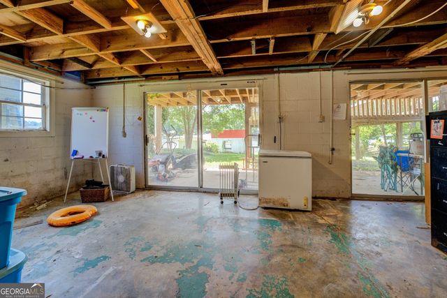 114 Mabry Road, Jackson, GA 30233