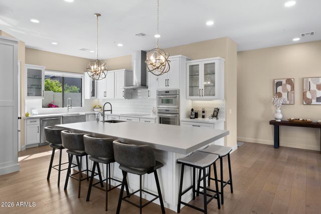 8084 E WINDWOOD Lane, Scottsdale, AZ 85255