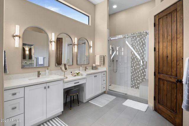 8084 E WINDWOOD Lane, Scottsdale, AZ 85255