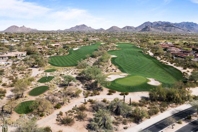 8084 E WINDWOOD Lane, Scottsdale, AZ 85255