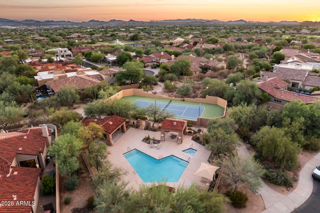 8084 E WINDWOOD Lane, Scottsdale, AZ 85255