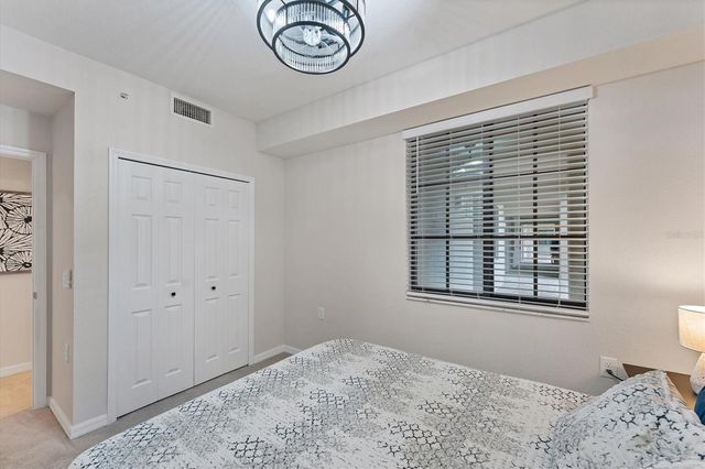 17704 GAWTHROP DRIVE 102, Bradenton, FL 34211