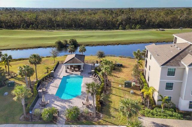 17704 GAWTHROP DRIVE 102, Bradenton, FL 34211