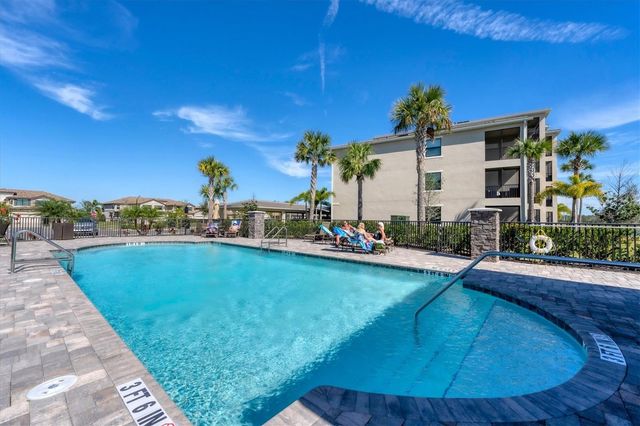 17704 GAWTHROP DRIVE 102, Bradenton, FL 34211