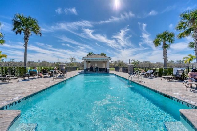 17704 GAWTHROP DRIVE 102, Bradenton, FL 34211