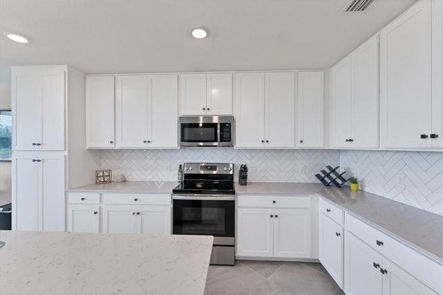 17704 GAWTHROP DRIVE 102, Bradenton, FL 34211