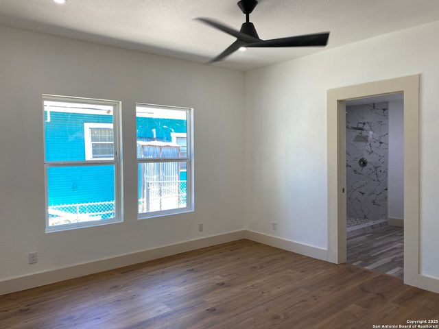 2122 CINCINNATI AVE, San Antonio, TX 78228