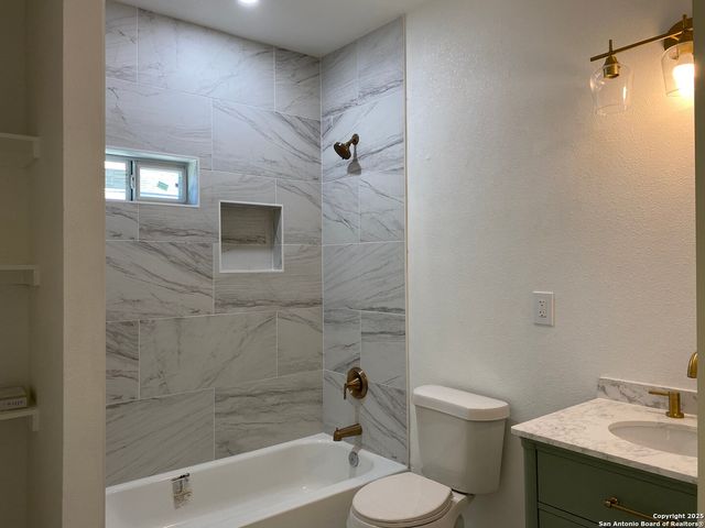 2122 CINCINNATI AVE, San Antonio, TX 78228