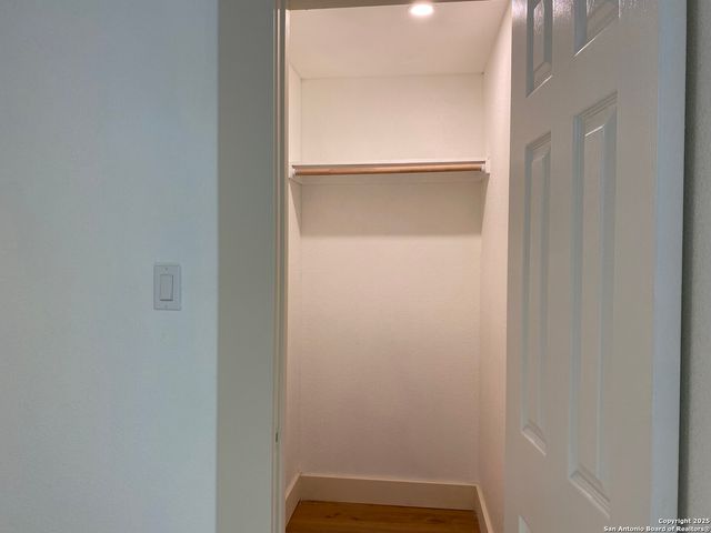 2122 CINCINNATI AVE, San Antonio, TX 78228