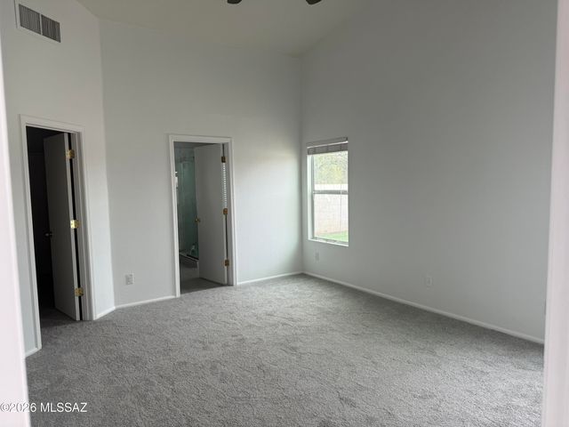 9435 N Painted Sky Drive, Tucson, AZ 85743