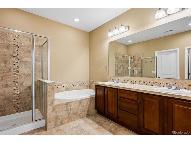 8966 E Nichols Pl, Centennial, CO 80112