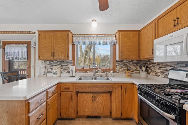 18628 144th Street NW, Elk River, MN 55330