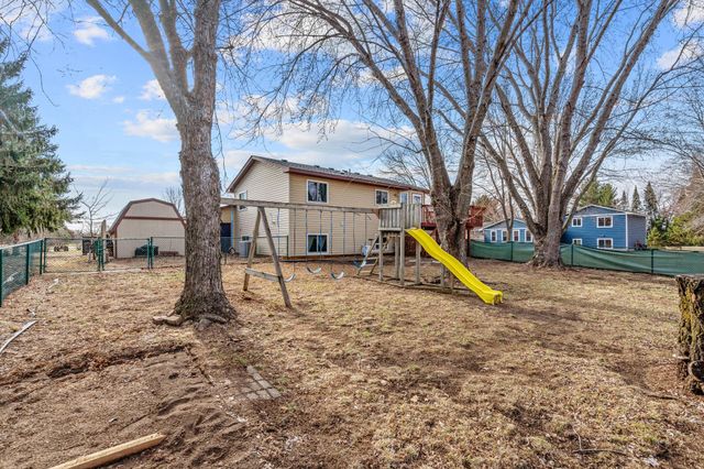 18628 144th Street NW, Elk River, MN 55330