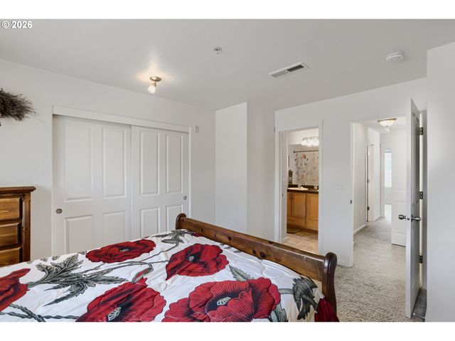 595 Nw 118TH Ave 101, Portland, OR 97229