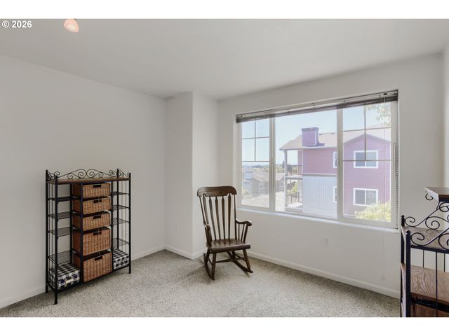 595 Nw 118TH Ave 101, Portland, OR 97229