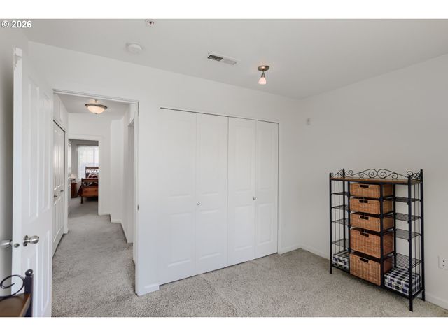 595 Nw 118TH Ave 101, Portland, OR 97229