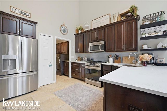 14788 NORTH PARK Drive, Shelby Twp, MI 48315