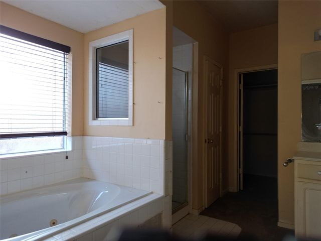 2906 Little Branch Court, Houston, TX 77082
