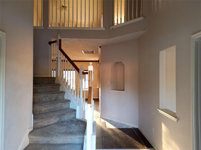 2906 Little Branch Court, Houston, TX 77082