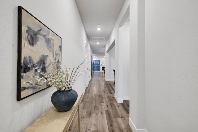 200 Moisant Ct, Lincoln, CA 95648