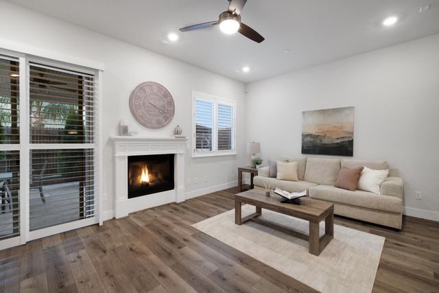 200 Moisant Ct, Lincoln, CA 95648