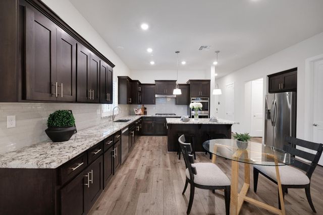 200 Moisant Ct, Lincoln, CA 95648