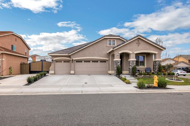 200 Moisant Ct, Lincoln, CA 95648