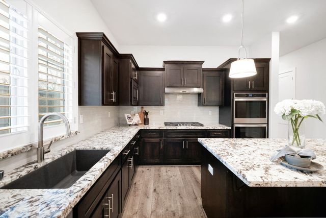 200 Moisant Ct, Lincoln, CA 95648