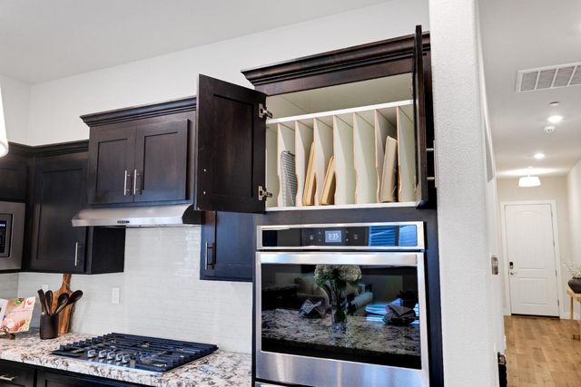 200 Moisant Ct, Lincoln, CA 95648