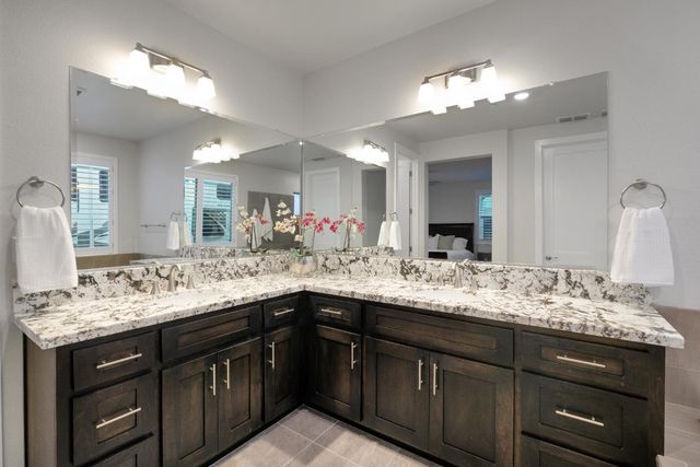 200 Moisant Ct, Lincoln, CA 95648